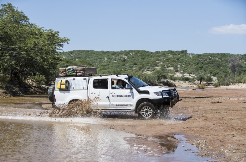 Toyota Hilux Double Cab 4×4 2.8 Safari