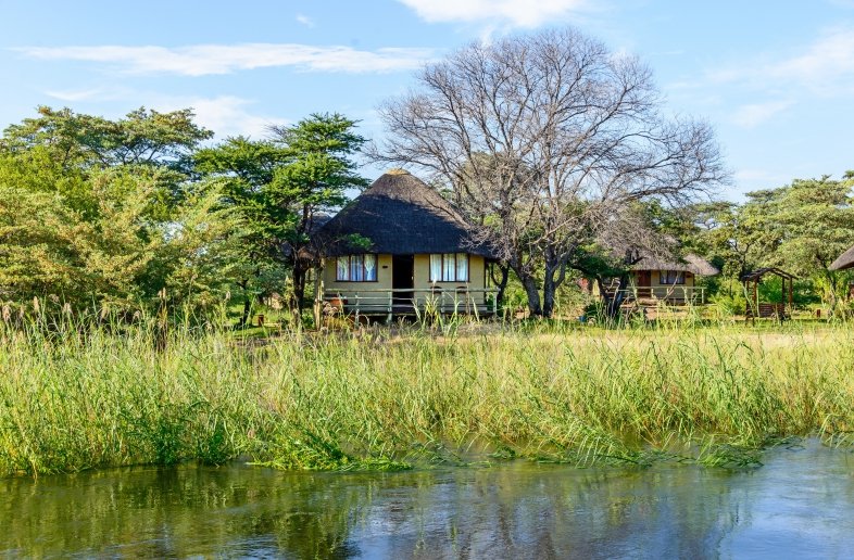 Hakusembe River Lodge – Chalet