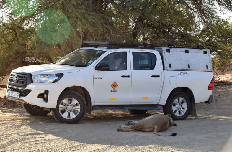 Toyota Hilux Double Cab 4×4 (zonder kampeeruitrusting)