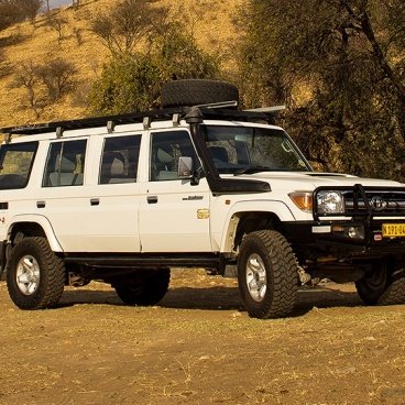Toyota Land Cruiser HJ 76