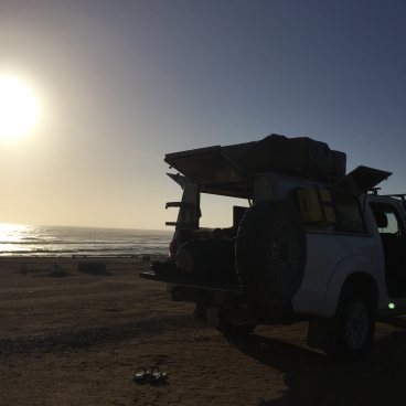 Kamperen aan de Skeleton Coast Namibië